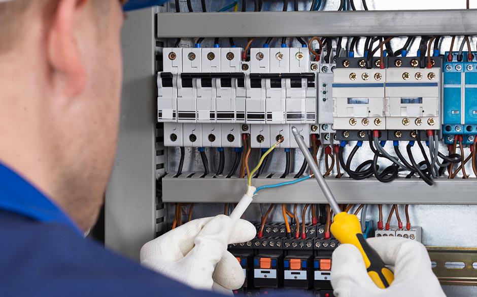 électricien bâtiment et industriel Courbevoie